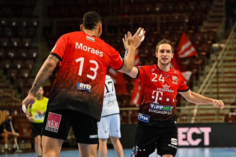 Megtartja sztárjait a Veszprém